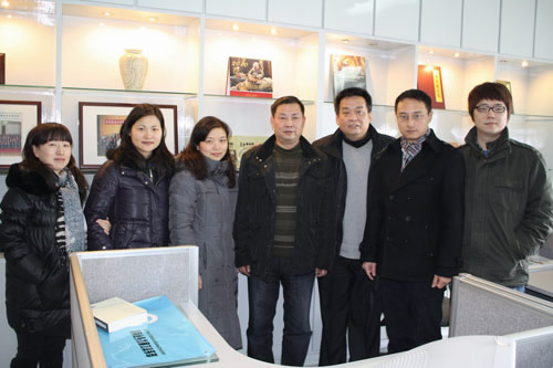 杭州市區專家留學生中心為海歸作家現場辦公(2.16)1