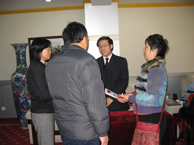 07年新加坡獎學金項目第一批學生培訓會順利結束(12.13)2