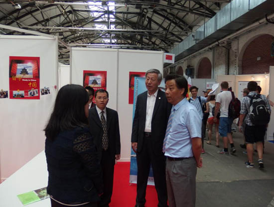 圖片新聞：留學中國教育展代表團參加2014德國柏林國際教育展并訪問法國5