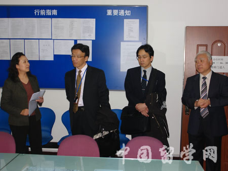 白章德主任會見日本駐華使館領事部官員1
