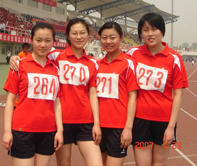 中心積極參加教育部第六屆職工運動會(4.30)3