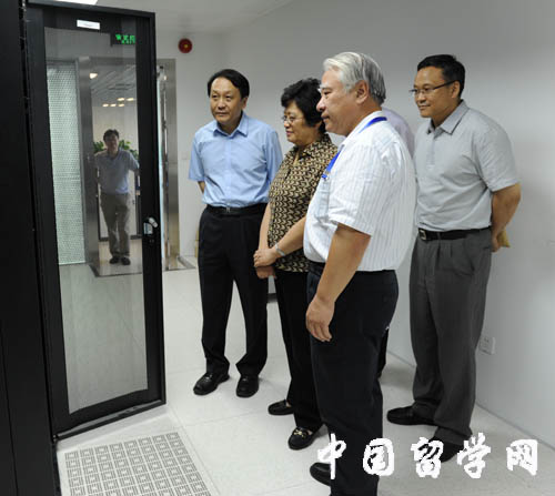 李衛紅副部長來留服中心調研黨建工作2