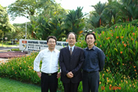 2007年新加坡本科獎學金工作團圓滿完成出訪任務順利回國(5.16)3