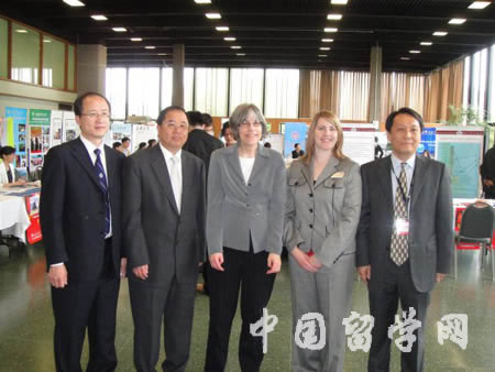 “留學中國教育展暨留美英才招聘會”在美國成功舉辦3