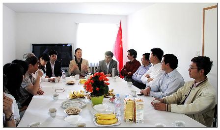駐瑞士使館教育處邀旅瑞學人座談了解學子需求(5.19)1