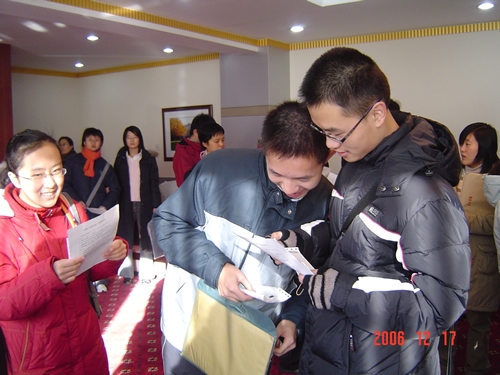 2006年新加坡獎學金項目第三批學生培訓會順利結束（12.17)6