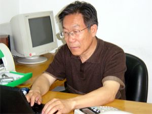 中國留學生應該樹立三個形象（5.14)1