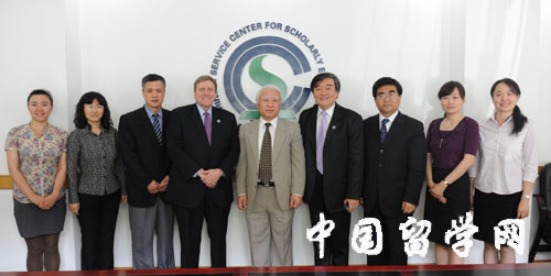 中心白章德主任會見美國中央阿肯色大學校長一行1