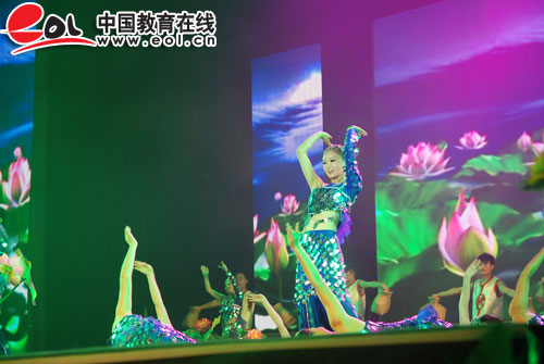 湖北第四屆自考校園文化節-魚戀洪湖1