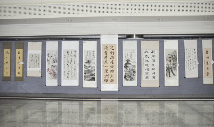 湖北自考校園文化節藝術作品評審會召開2