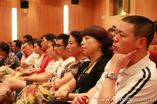 中國人民大學HND中心2011招生說明會6