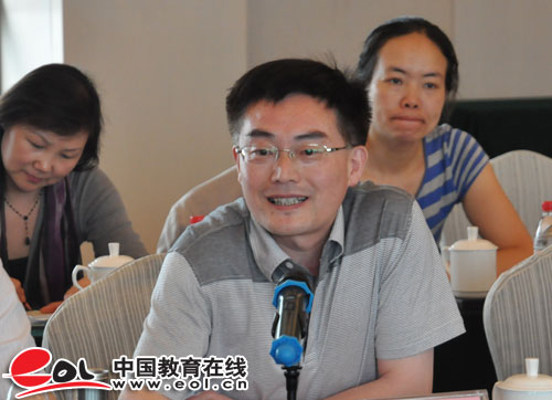 2012湖北自考宣傳工作研討會——鄔平川發言1