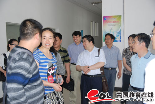 2012湖北自考宣傳工作研討會——參觀花絮1