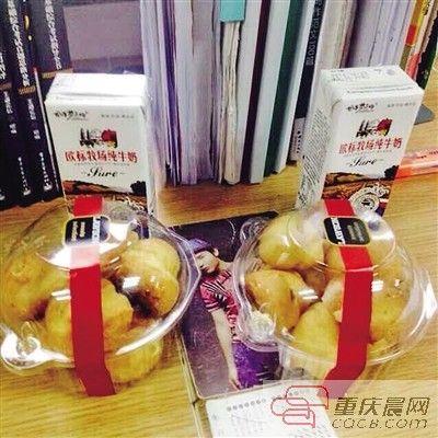 考研：別人的學校圖書館 暖和還有牛奶和泡芙1