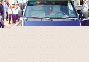 黑校車何時能杜絕 哈爾濱又現超員送子車1