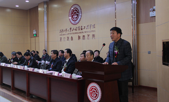 西安工業大學北方信息工程學院舉行建校十周年慶典10
