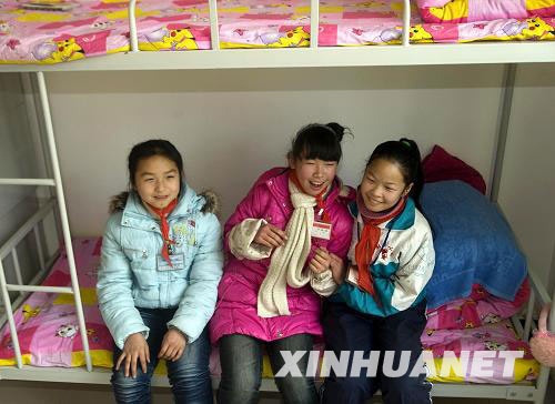 新疆尉犁：農民工子女上學不花錢（組圖）4