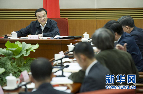 李克強主持召開教科文衛體人士和基層代表座談會-中國教育1