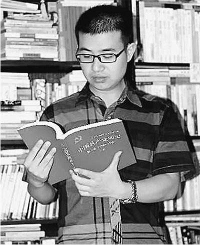 復旦大學研究生創辦“寢室圖書館” 供同學借閱1