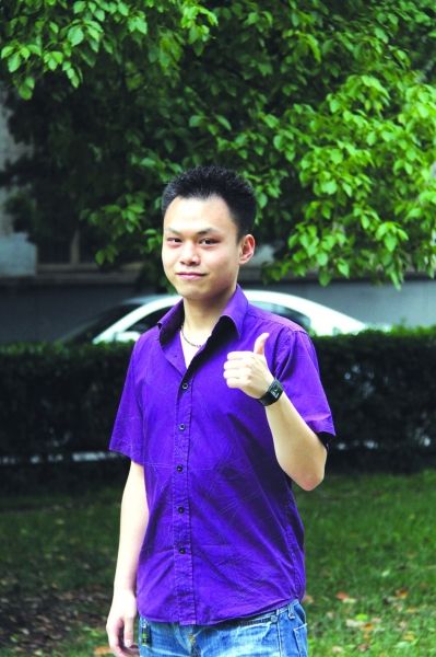 考中兩公務員加北大碩士 大學生考霸很糾結1