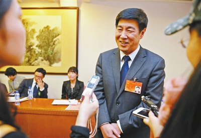 北京市副市長：人口調控是異地高考政策前提-中國教育1