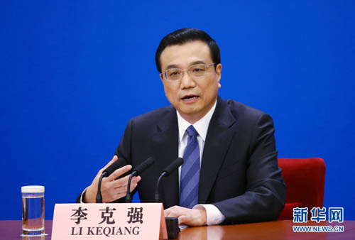 李克強總理與中外記者見面-中國教育3