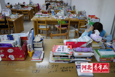 河北一高校“搖號”分配圖書館座位 破解占座風1