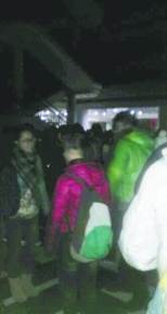 沈陽理工考研學子為占座凌晨3點圖書館排長隊1