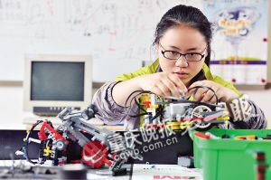 女生發明防作弊神器獲清華橄欖枝 自主招生面試滿分-中國教育1