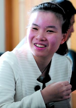 廣州視障女孩獲華農推免研究生資格1