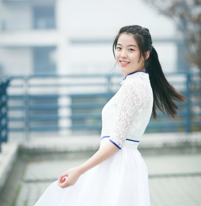 浙江大學禮儀隊美女白裙飄飄走紅網絡5