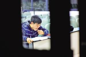 考研倒計時 “研徒”“學霸”層出不窮1