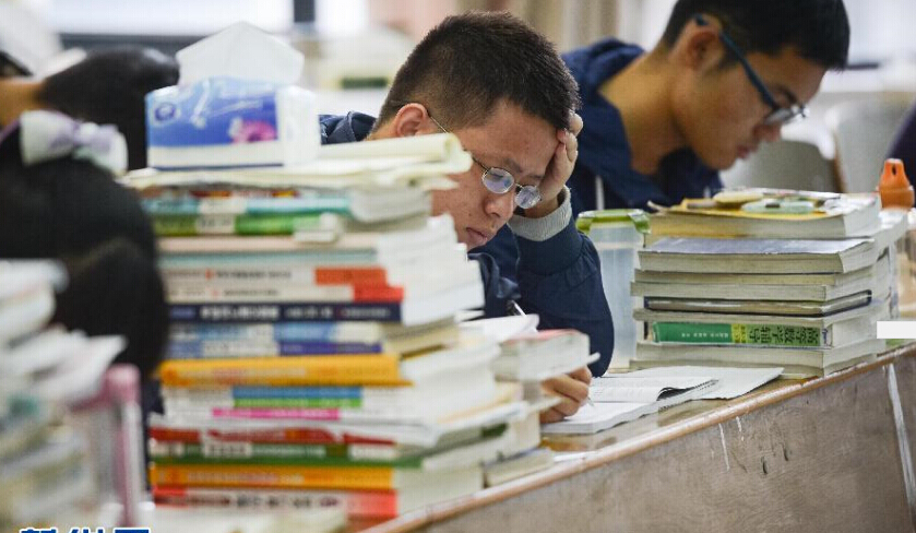 備戰考研：安徽大學走廊變教室3
