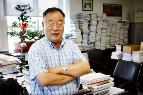 秦大河：應對全球變暖需要教育等多方面行動-中國教育1