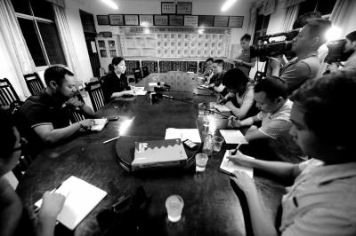 湖北十堰校園血案4死5傷 部分學校門衛成