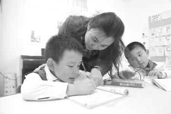 山東一小學開