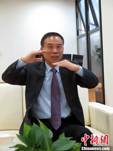 香港中大(深圳)校長：培養引領者而非跟隨者-中國教育1