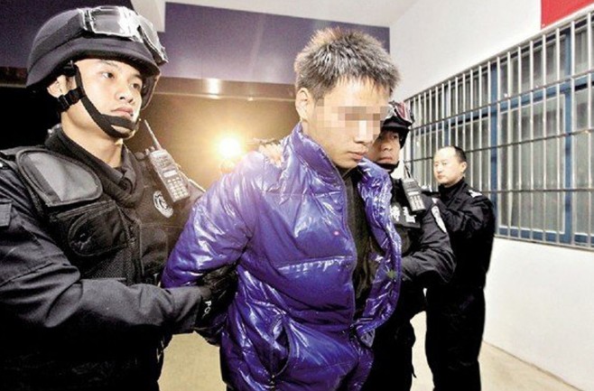 武漢大學風波不斷：前有學霸爺爺，后有女生慘案1