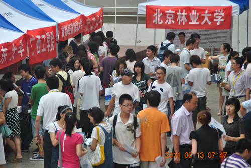 2012年全國研招現場咨詢會首站杭州今日揭幕(圖)3