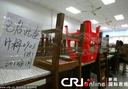 考研生提前返校占座 2000多個座被占光（組圖）2