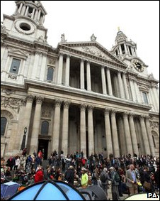 英國留學:圣保羅教堂抗議者接到驅逐令1