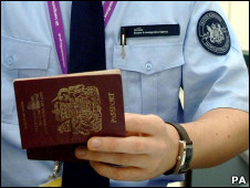 英媒:英國學生簽五年內減少23萬1