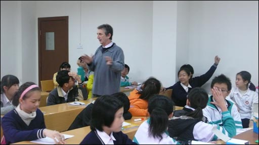 英國新聞:英國音樂老師的廣州授課體驗2