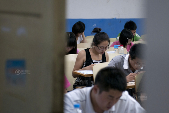 考研集團軍：考研如今已經變成第二次高考(圖)3