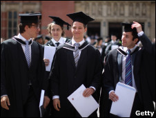 英國留學:英國人對大學學費“無知”1