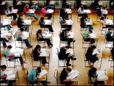 英國新聞:調查：英青少年道德標準低落1