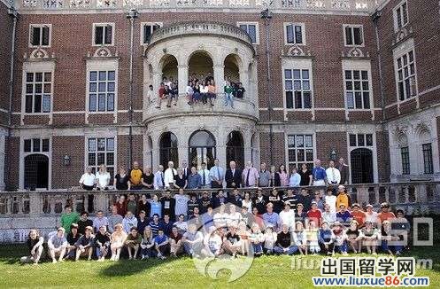 美國高中留學優秀私立學校學費漸漲已超哈佛[1]1