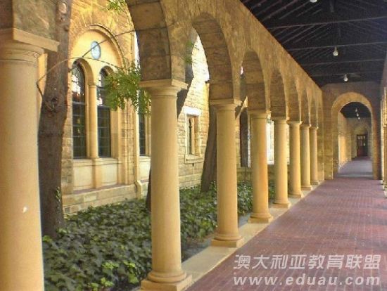 澳洲留學 西澳大學商學院碩士課程開設情況1