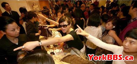 南京lv開業，民眾瘋搶勝似買白菜【圖】1