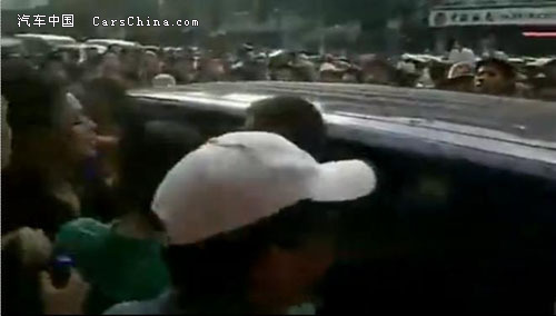 長沙政府車撞車打人續：我們的政府，怎么了？【圖】[1]2